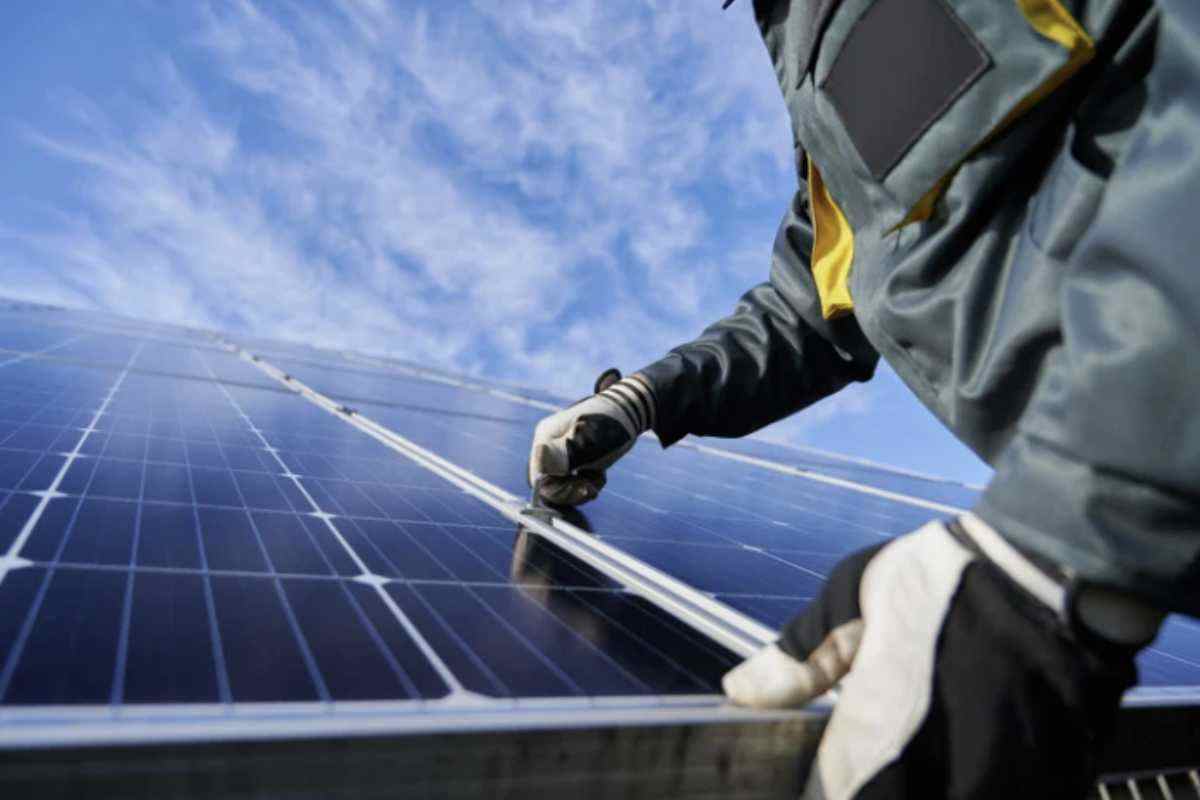 Alla base della decisione c’è un principio molto concreto del diritto condominiale: quello del pari utilizzo dei beni comuni